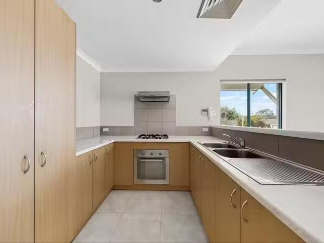 Deal! 6/39 Currambine Boulevard, Currambine, WA 6028