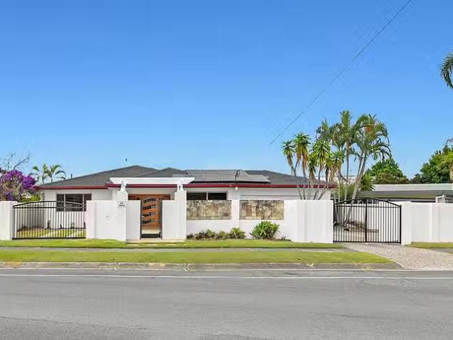 New 64 Allawah Street, Bundall, QLD 4217