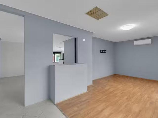 Charming 65 Warnbro Sound Avenue, Warnbro, WA 6169