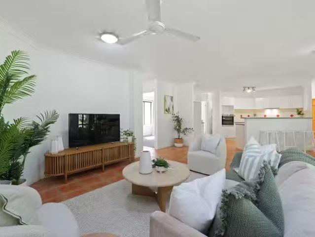 Cheap 65 O'Quinn Road, UPPER KEDRON, QLD 4055 House for Rent