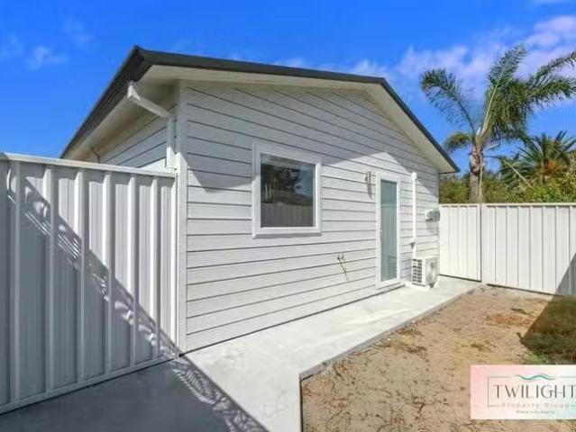 Just in! 65B Mary Crescent, Eden Hill, WA 6054
