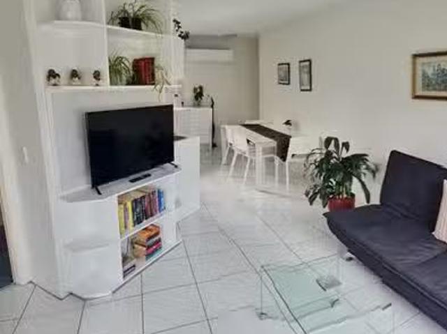 Cheap 68 Sixth Avenue, Maroochydore, QLD 4558