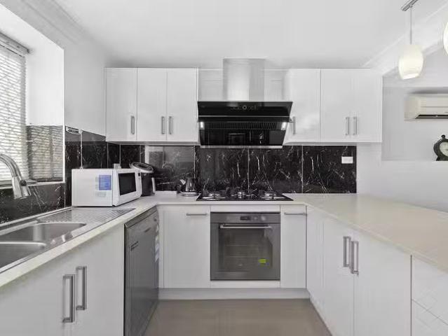 Rental! 68A Pickworth Street, Upper Mount Gravatt, QLD 4122