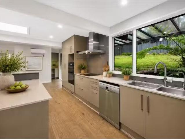 Deal! 6 BR 12 Boundary Road, Wahroonga House for rent Listed.