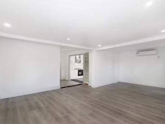 New 6 BR 23 Alexander Street, Eglinton House for rent Listed.