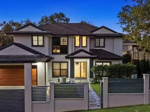 Just in! 6 BR 6 John Street, MANLY WEST, QLD 4179 House for.