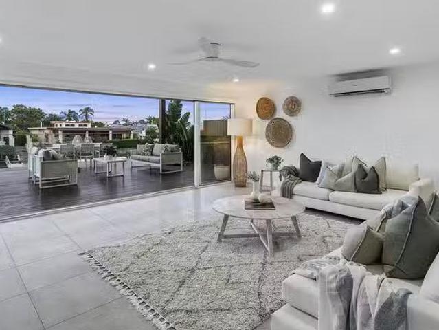Cheap 6 Carmel Court, Broadbeach Waters, QLD 4218