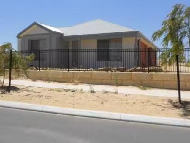 Rental! 6 Chingford Way, Butler, WA 6036