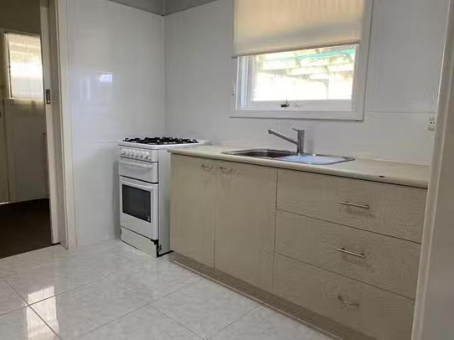 Unique 6 Kulta Street, Brahma Lodge, SA 5109