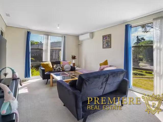 Rental! 6 Kurt Place, Cranbourne VIC 3977