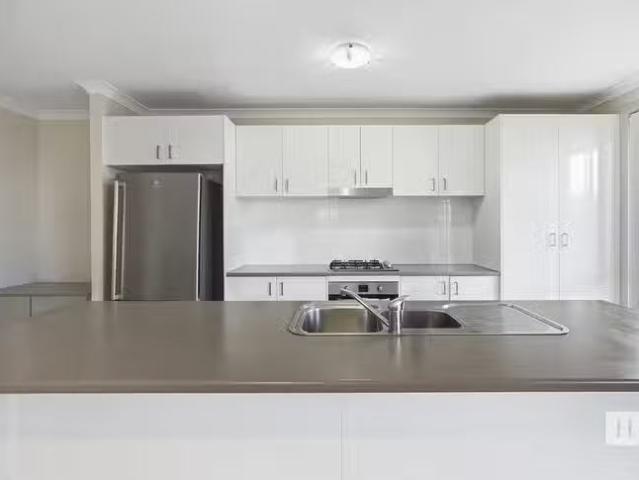 Deal! 6 Koda Lane, Wadalba, NSW 2259