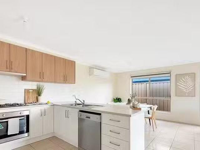 Cozy 6 Lawes Terrace, Reid, SA 5118