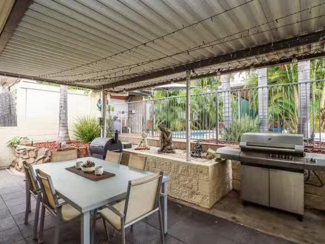 Unique 6 Rosella Street, Townview, QLD 4825