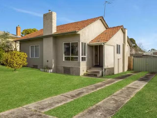 Nice 6 Scott Avenue, MOE, VIC 3825 House for Rent