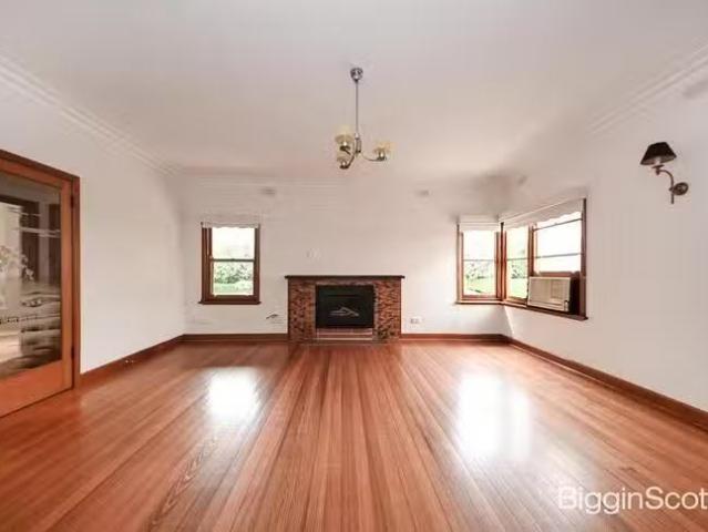 Nice 6 Willow Avenue, Mitcham, VIC 3132