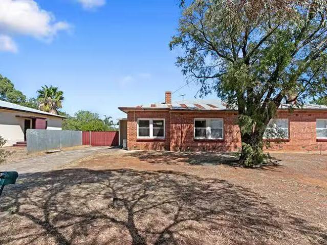 Charming 6 Worthington Road, Elizabeth East, SA 5112