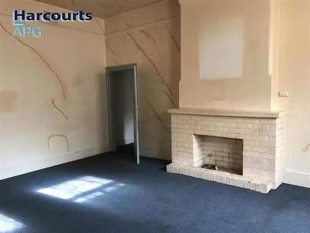 Rental! 6B Wellington Street, Bunbury, WA 6230