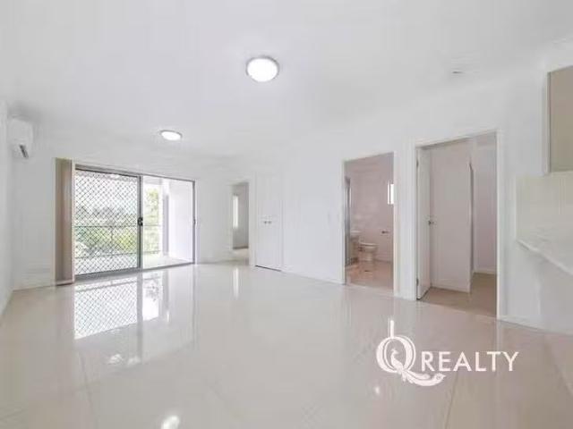 Deal! 7/3 Besham Parade, Wynnum, QLD 4178