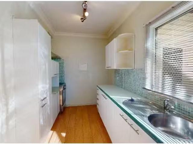 For Rent! 7/142 Young Street, Carrington Apartment for rent L.