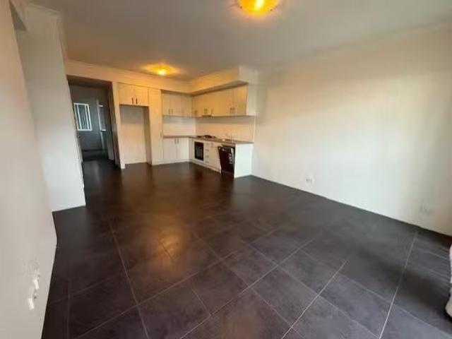 Just in! 7/180 Kent Street, Rockingham, WA 6168