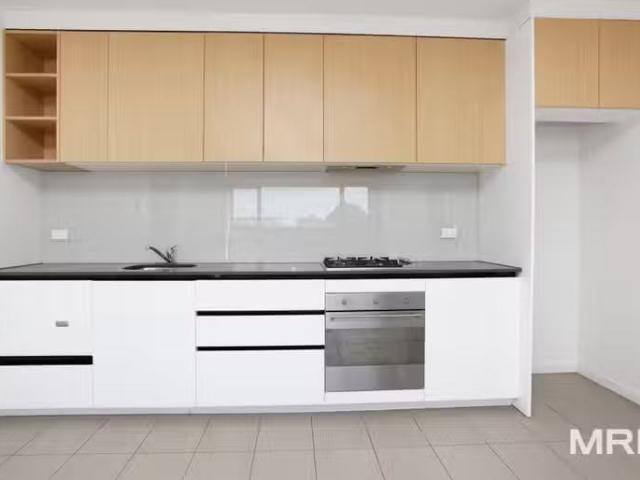 For Rent! 7/18 20 High Street, Northcote VIC 3070