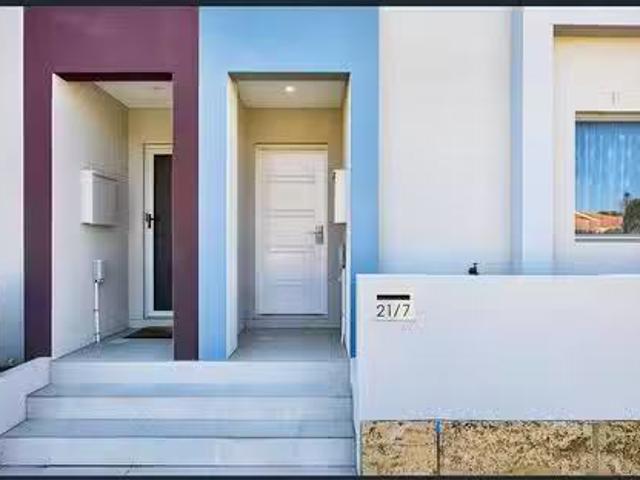 Cozy 7/21 Mcnicholl Street, Rockingham, WA 6168