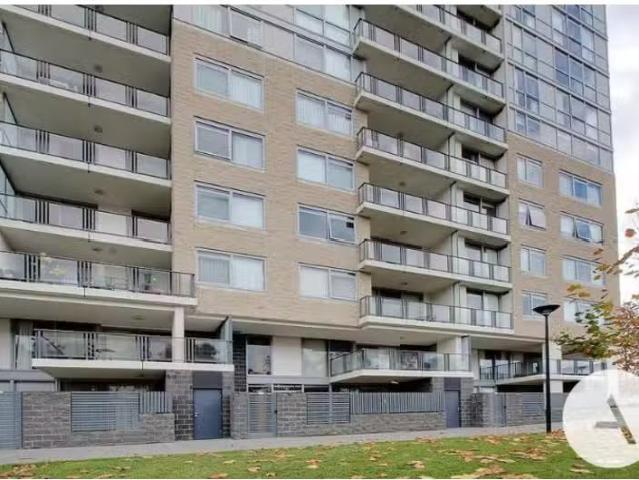 Deal! 72/3 London Circuit, CITY Apartment for rent Listed by.
