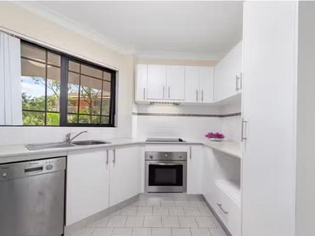 Nice 7/29 31 Sherbrook Road, HORNSBY Apartment for rent Liste.