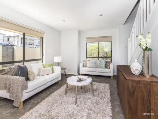 Cozy 7/348 Pacific Highway, BELMONT NORTH House for rent List.
