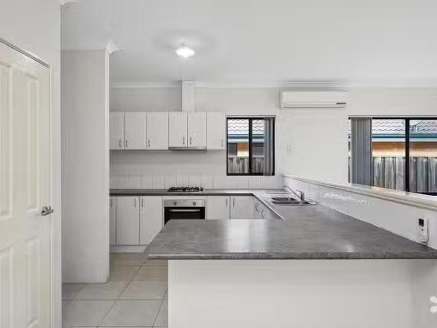 Unique 7/357 Rockingham Road, Spearwood, WA 6163