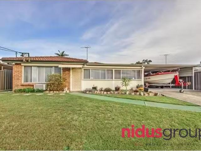 Cheap 77 Bindaree Street, Hebersham House for rent Listed by.