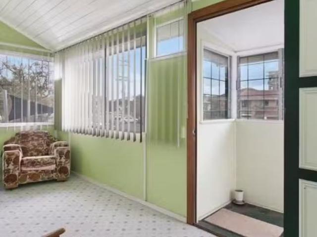 New 77 Jerrold Street, Sherwood, QLD 4075