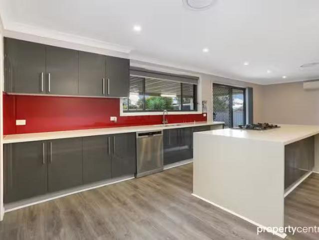 Charming 77 Soling Crescent, Cranebrook NSW 2749