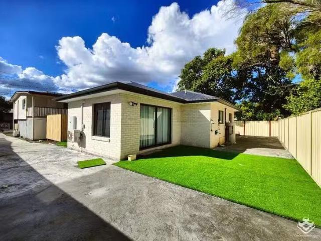 Just in! 753A Browns Plains Road, Marsden, QLD 4132