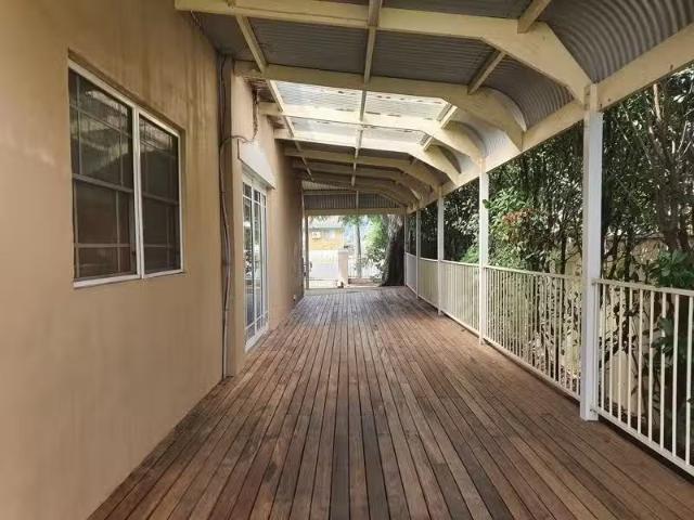 New 75 Crown Street, TAMWORTH Apartment for rent Listed by Co.
