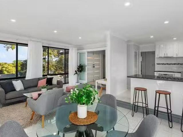 Deal! 7 Monterey Court, Happy Valley, SA 5159