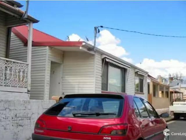 Cheap 7 Ancrum Street, North Sydney House for rent Listed by.