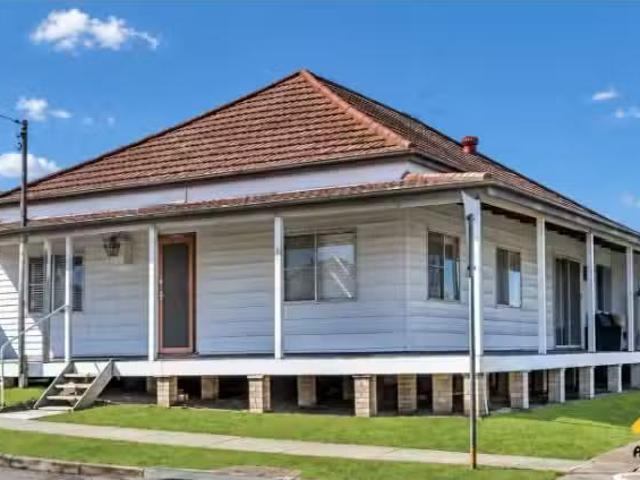Rental! 7 BR 7 South Street, TELARAH House for rent Listed by.