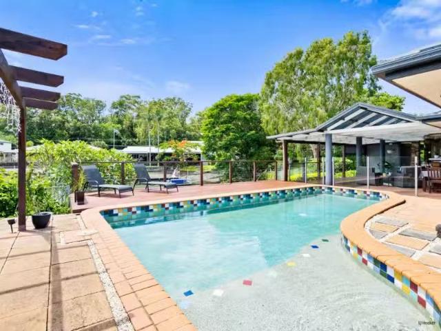 New 7 Chauvel Court, CURRUMBIN WATERS House for rent Listed b.
