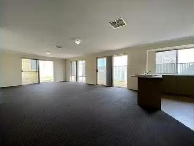 New 7 Greenstead Way, Wellard, WA 6170