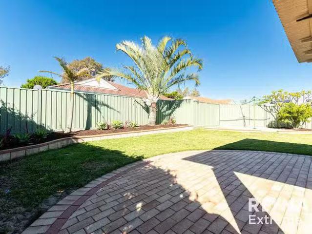 Charming 7A Pinegrove Mews, Currambine, WA 6028