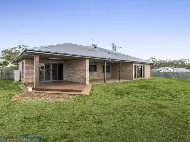 Charming 83 Highland Park Road, Meringandan West, QLD 4352