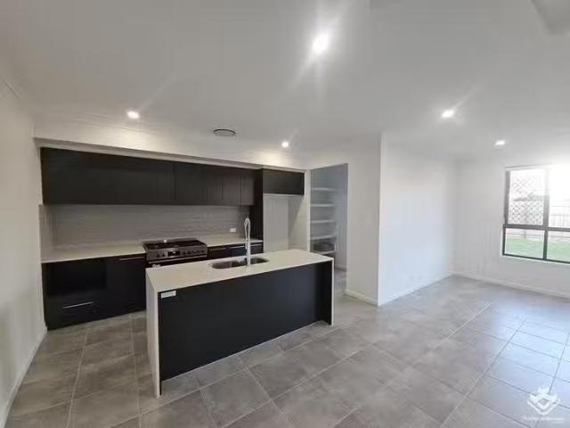 Cheap 83 Loupos Street, Pallara, QLD 4110