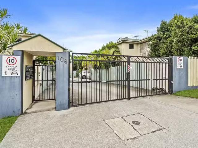 Cozy 8/108 Richmond Road, Morningside, QLD 4170