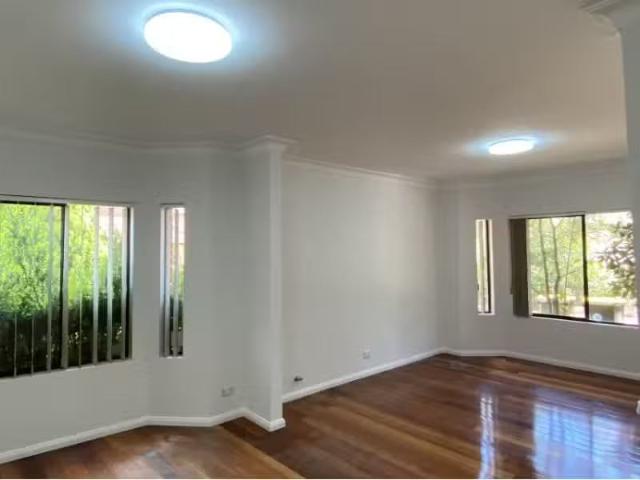 Rental! 8/181 Pennant Hills Road, Carlingford Townhouse for re.
