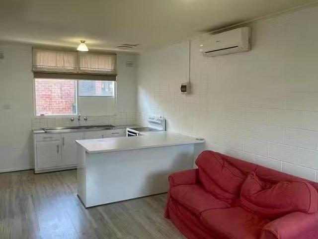 New 8/21 Nile Street, Glenelg, SA 5045