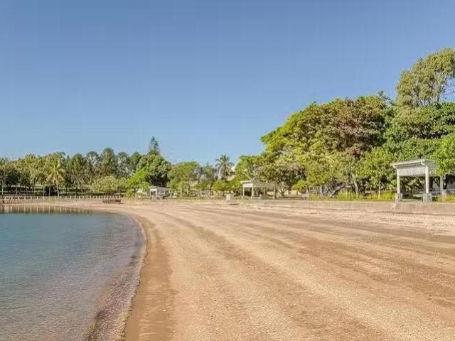 Just in! 8/22 Barney Street, Barney Point, QLD 4680