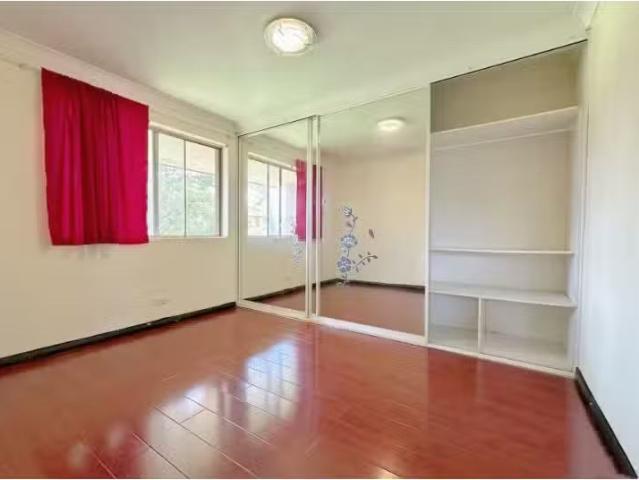 Rental! 8/23 The Trongate, Granville Apartment for rent Liste.