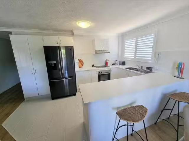 Charming 8/26 Stanhill Drive, Surfers Paradise, QLD 4217