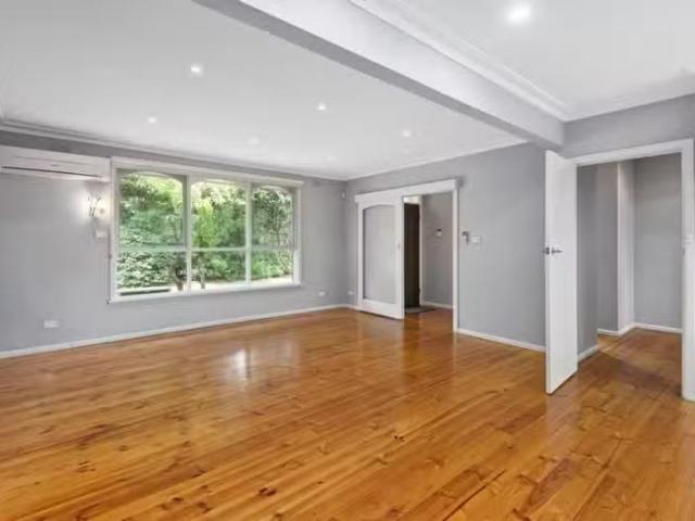 Cozy 8/30 Mount Pleasant Road, Nunawading VIC 3131 Unit For.